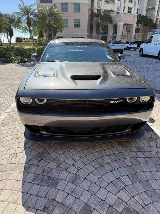 2015 Dodge Challenger SRT Hellcat 3rd Gen - Image 11 of 31
