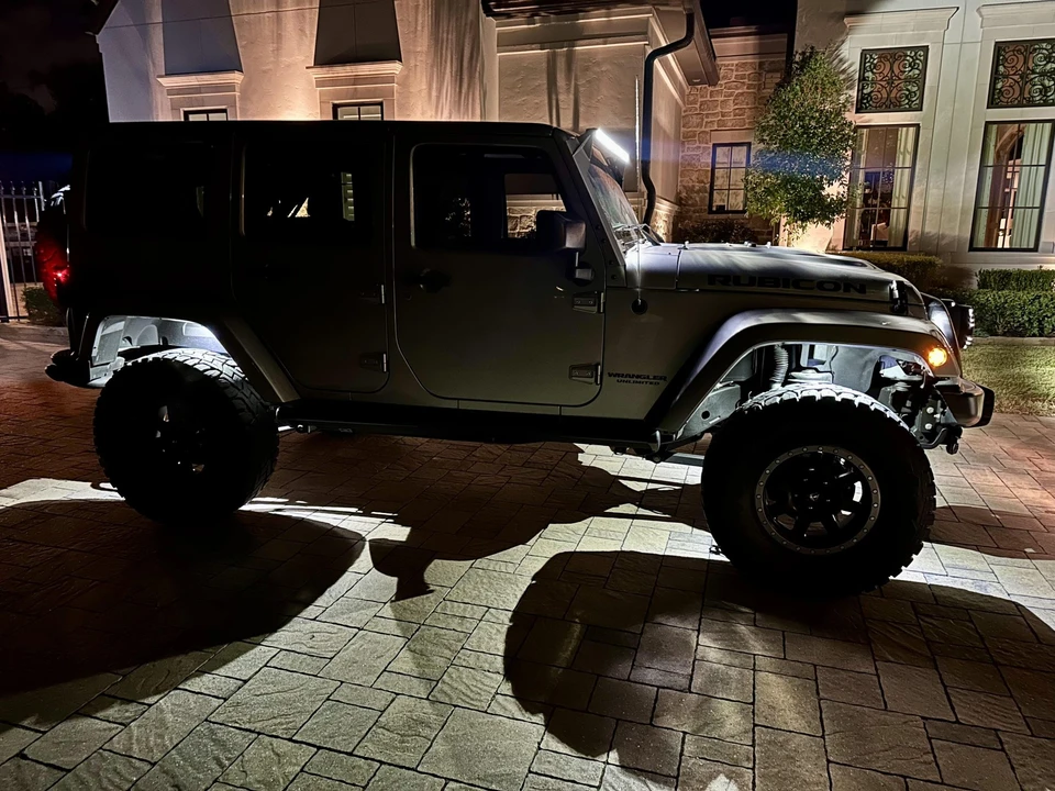 2015 Jeep JK Wrangler - Image 16 of 31