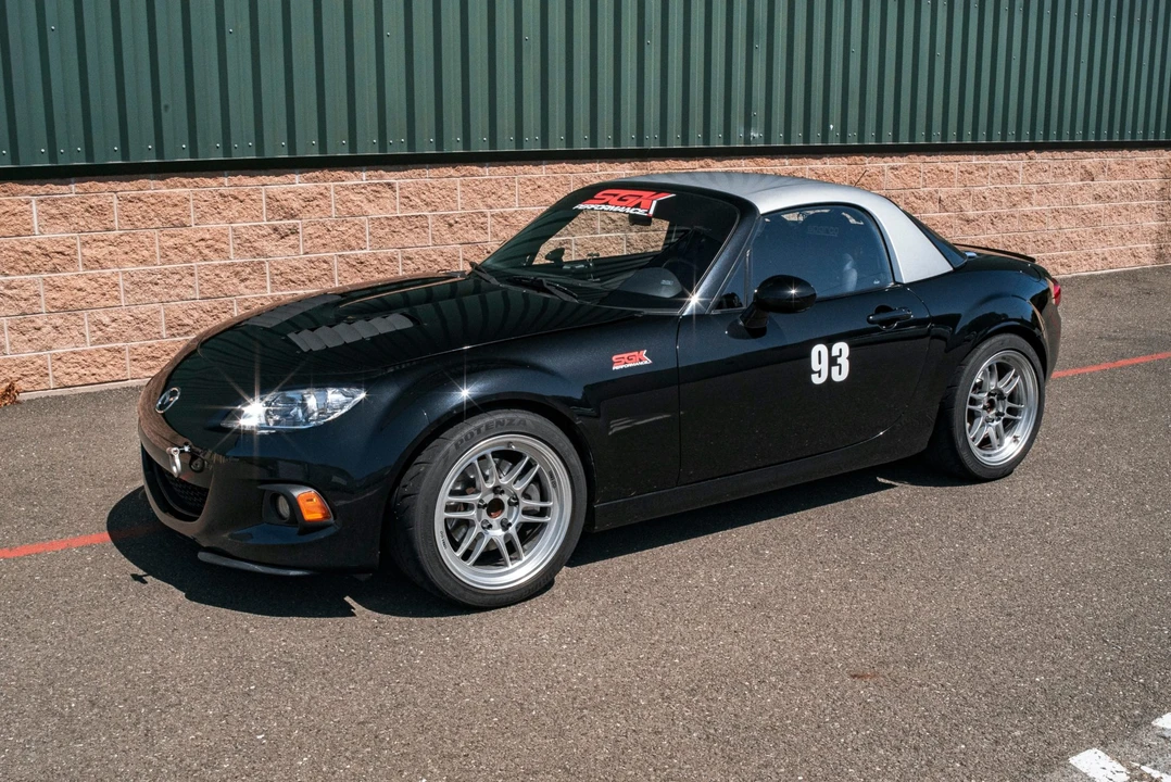 2015 Mazda NC MX-5 Miata - Image 5 of 31