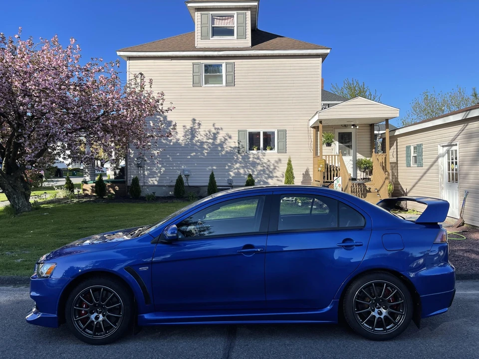 2015 Mitsubishi Lancer Evolution X 9th Gen - Image 26 of 31