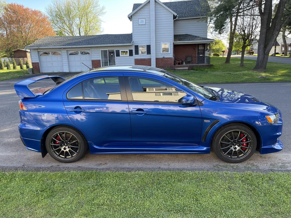 2015 Mitsubishi Lancer Evolution X 9th Gen - Image 17 of 31