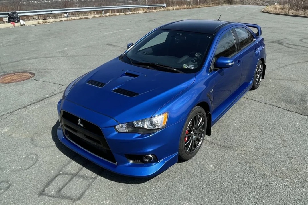2015 Mitsubishi Lancer Evolution X 9th Gen - Image 2 of 31