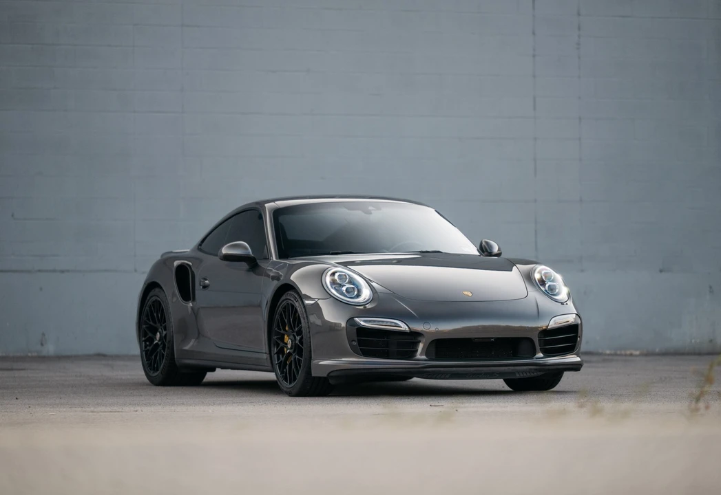 2015 Porsche 991 Turbo S - Image 6 of 31