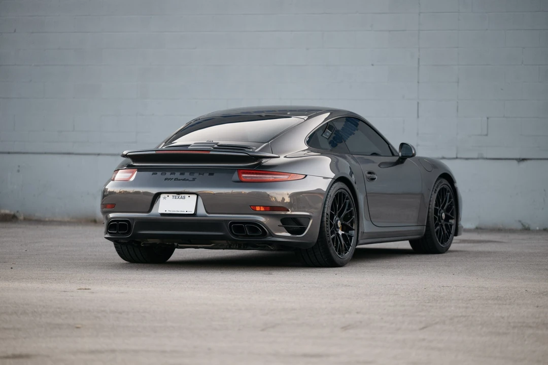 2015 Porsche 991 Turbo S - Image 13 of 31