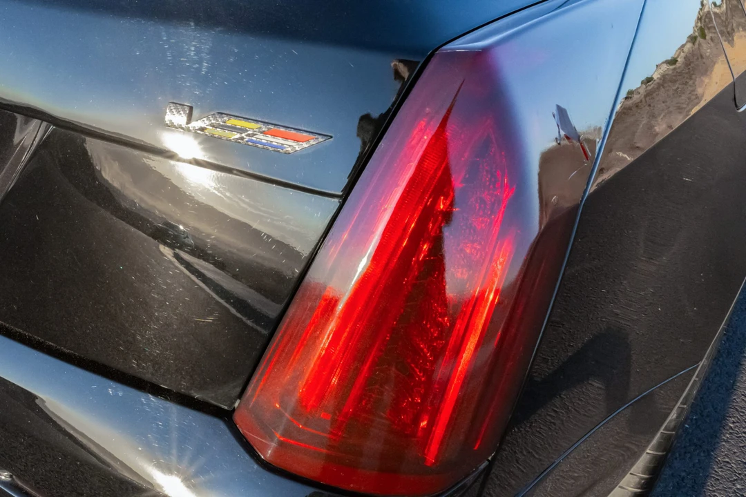2016 Cadillac ATS-V - Image 28 of 31
