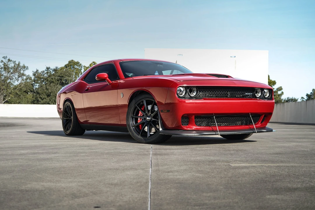 2016 Dodge Challenger SRT Hellcat 3rd Gen - Image 8 of 31