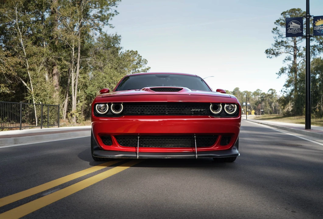 2016 Dodge Challenger SRT Hellcat 3rd Gen - Image 5 of 31