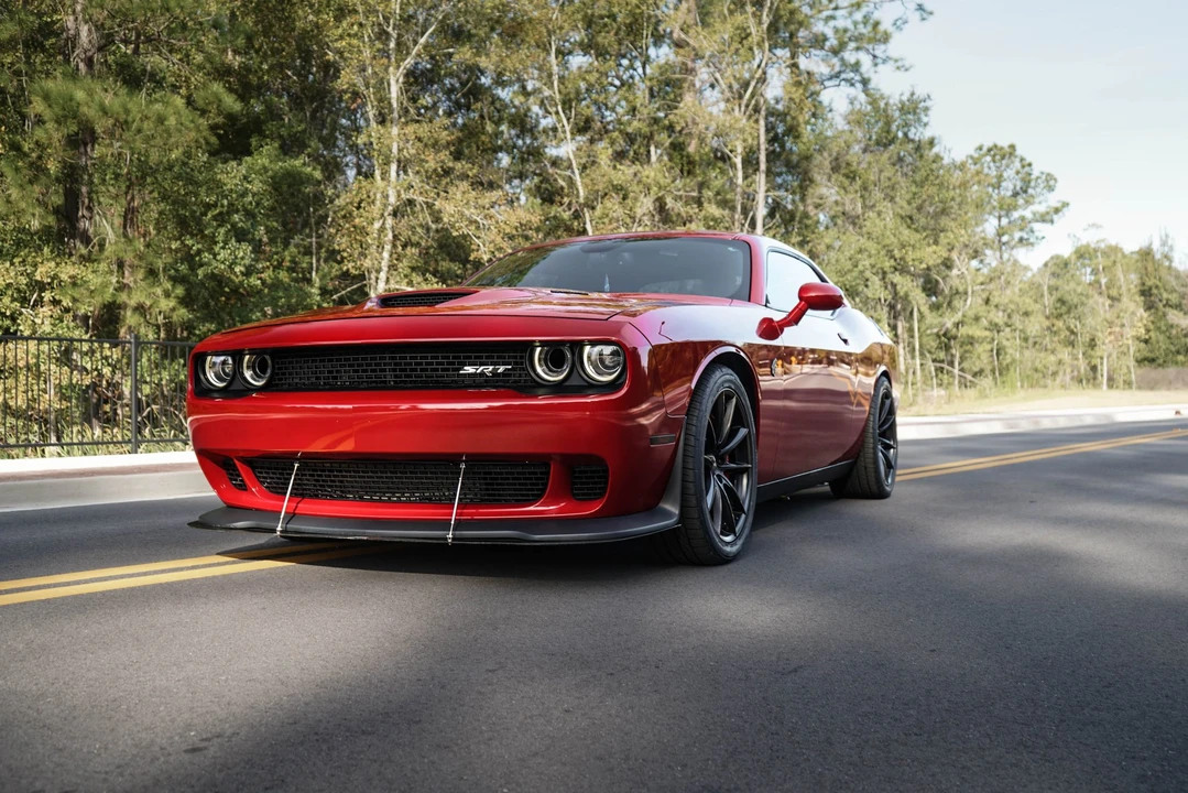 2016 Dodge Challenger SRT Hellcat 3rd Gen - Image 2 of 31