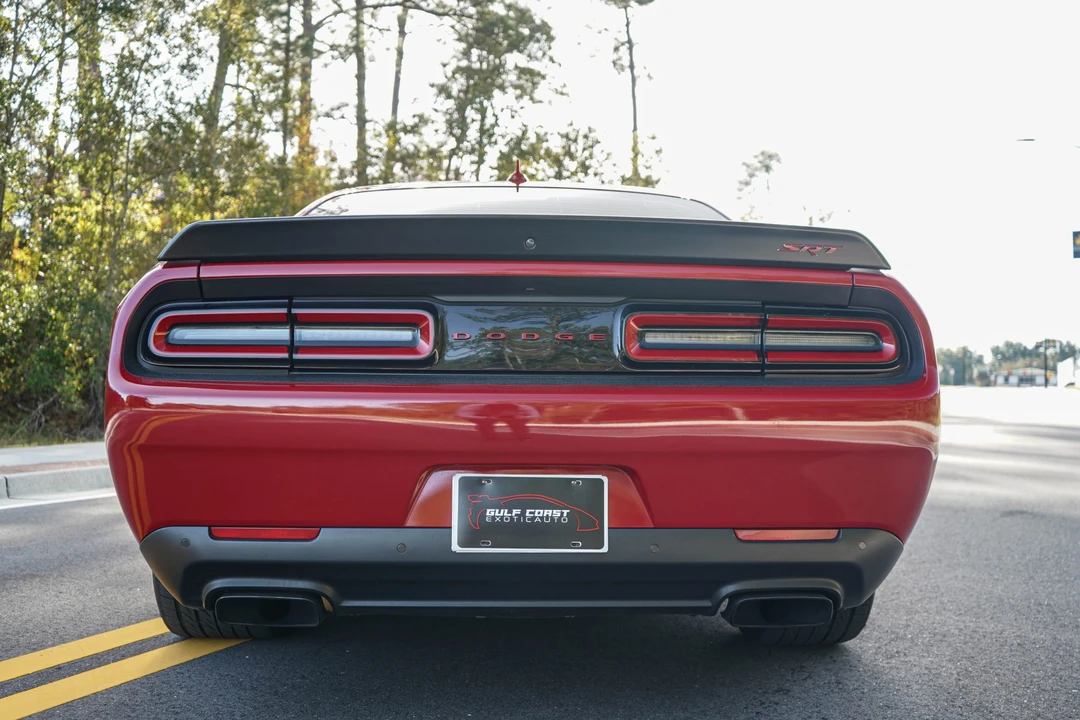 2016 Dodge Challenger SRT Hellcat 3rd Gen - Image 21 of 31