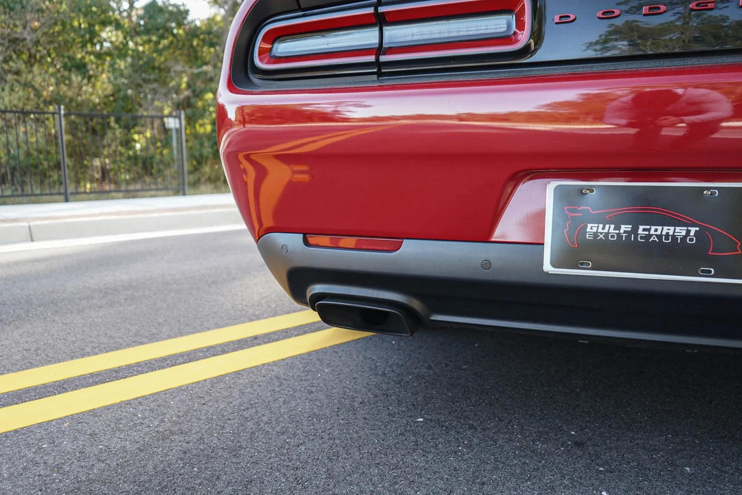 2016 Dodge Challenger SRT Hellcat 3rd Gen - Image 29 of 31