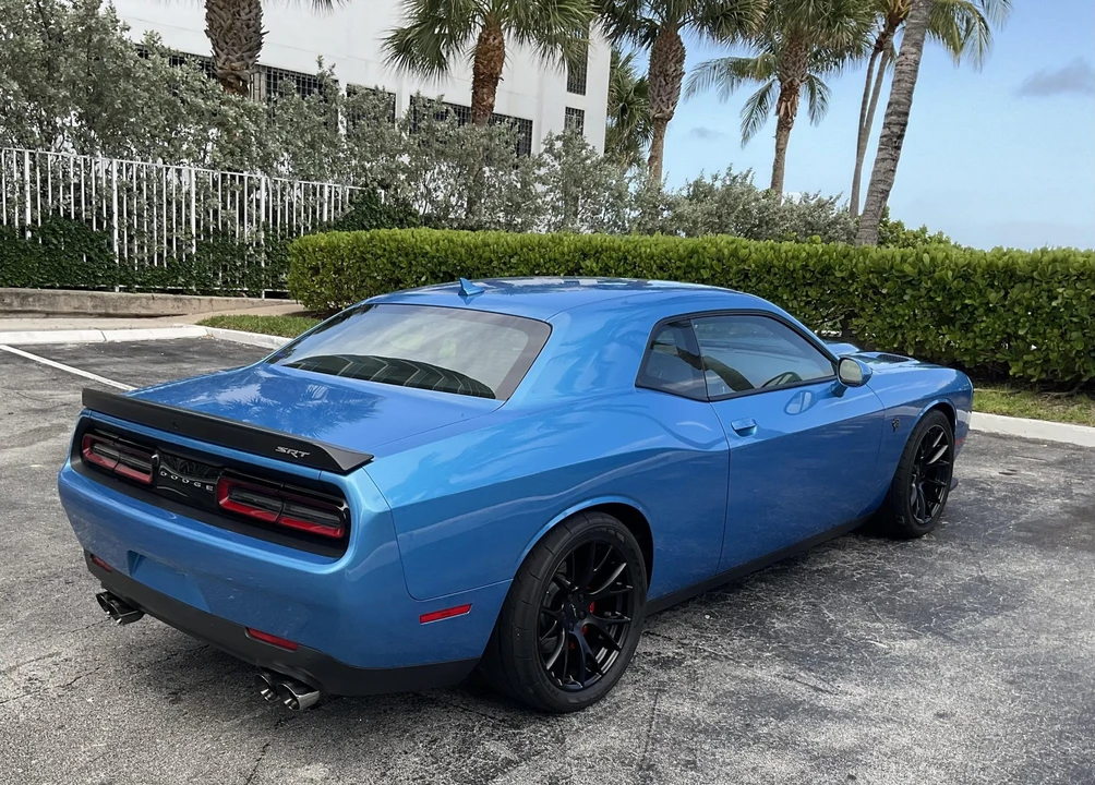 2016 Dodge Challenger SRT Hellcat 3rd Gen - Image 24 of 31