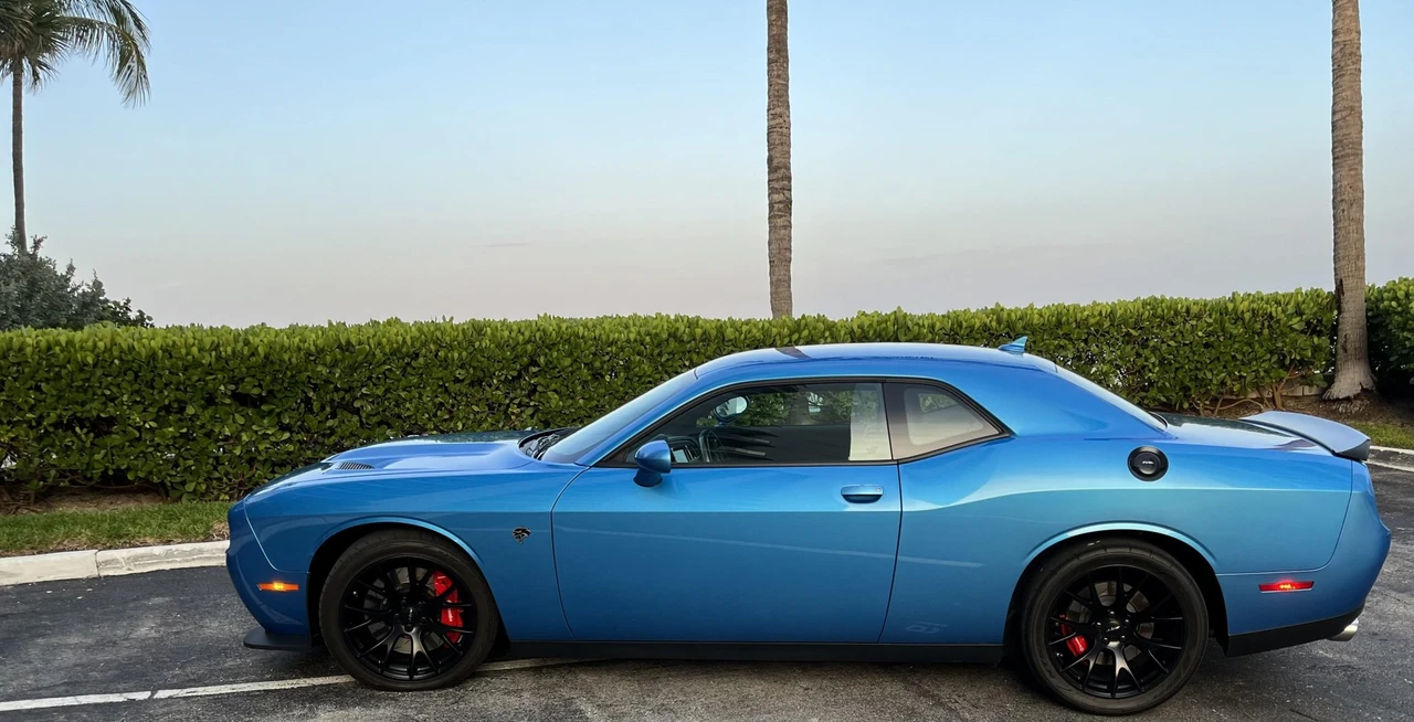 2016 Dodge Challenger SRT Hellcat 3rd Gen - Image 2 of 31