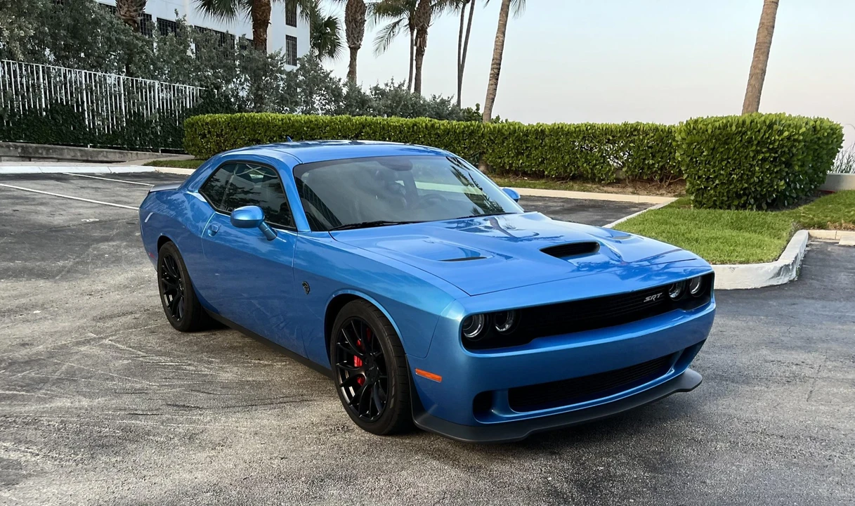 2016 Dodge Challenger SRT Hellcat 3rd Gen - Image 17 of 31