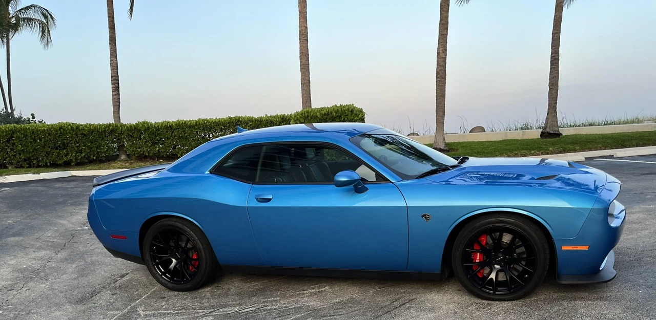 2016 Dodge Challenger SRT Hellcat 3rd Gen - Image 19 of 31