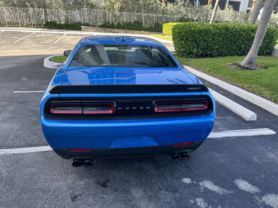 2016 Dodge Challenger SRT Hellcat 3rd Gen - Image 29 of 31