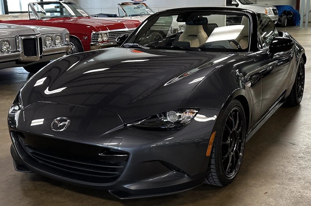 2016 Mazda ND MX-5 Miata - Image 17 of 31