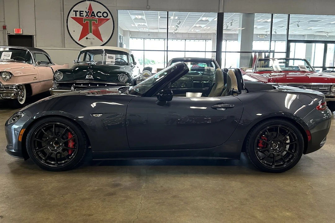 2016 Mazda ND MX-5 Miata - Image 15 of 31