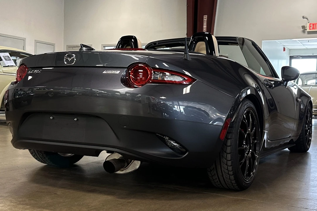 2016 Mazda ND MX-5 Miata - Image 8 of 31