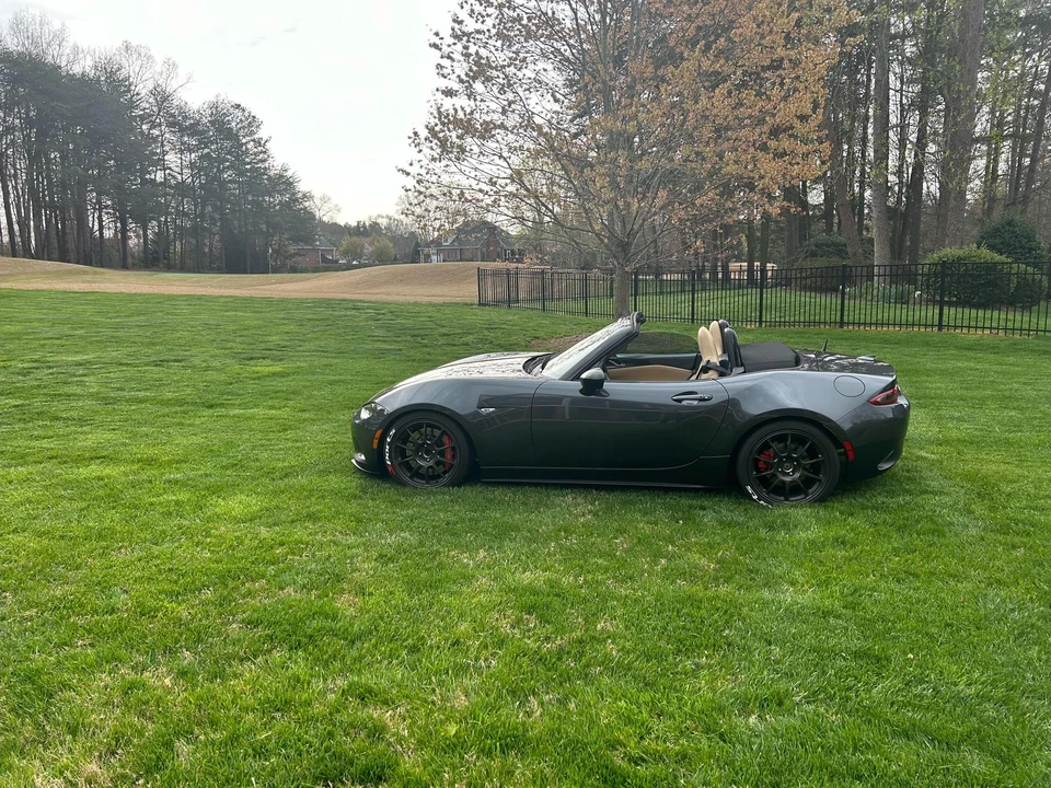 2016 Mazda ND MX-5 Miata - Image 8 of 31