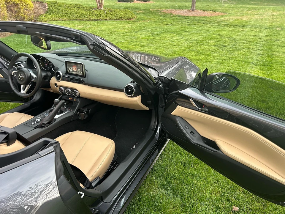 2016 Mazda ND MX-5 Miata - Image 21 of 31