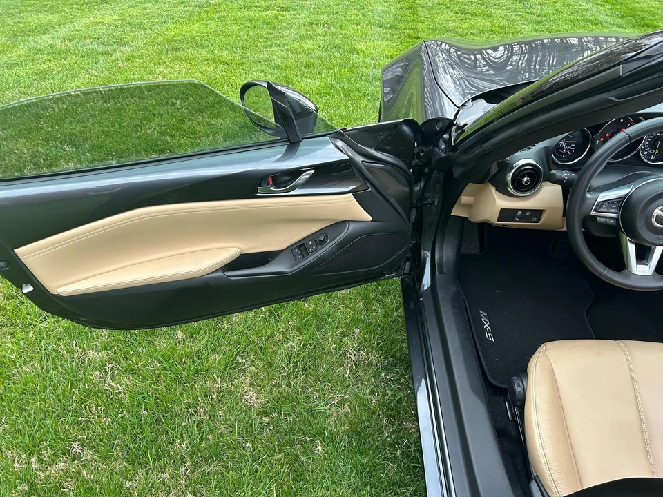 2016 Mazda ND MX-5 Miata - Image 16 of 31