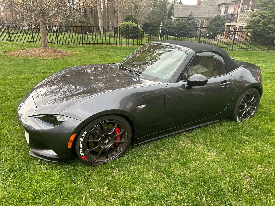2016 Mazda ND MX-5 Miata - Image 2 of 31