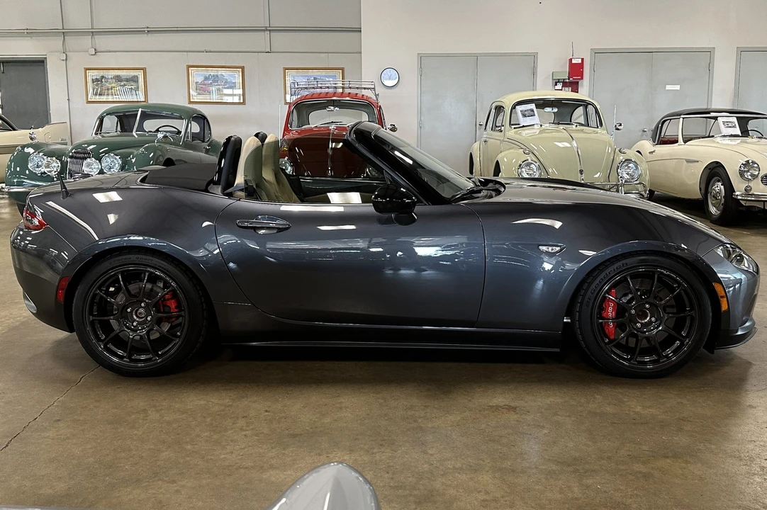 2016 Mazda ND MX-5 Miata - Image 5 of 31
