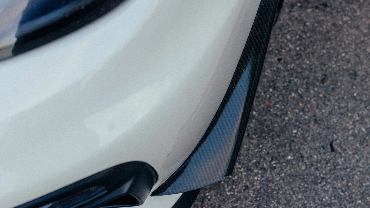 2016 Porsche 981 Cayman GT4 - Image 28 of 31