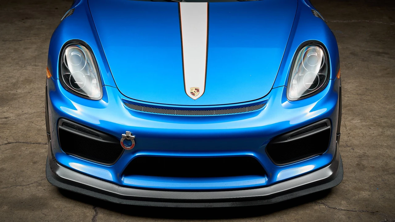 2016 Porsche 981 Cayman GT4 - Image 23 of 31