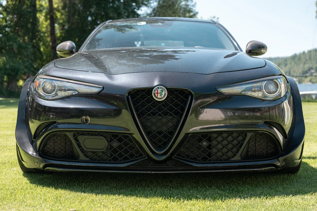 2017 Alfa Romeo Giulia Quadrifoglio - Image 18 of 31