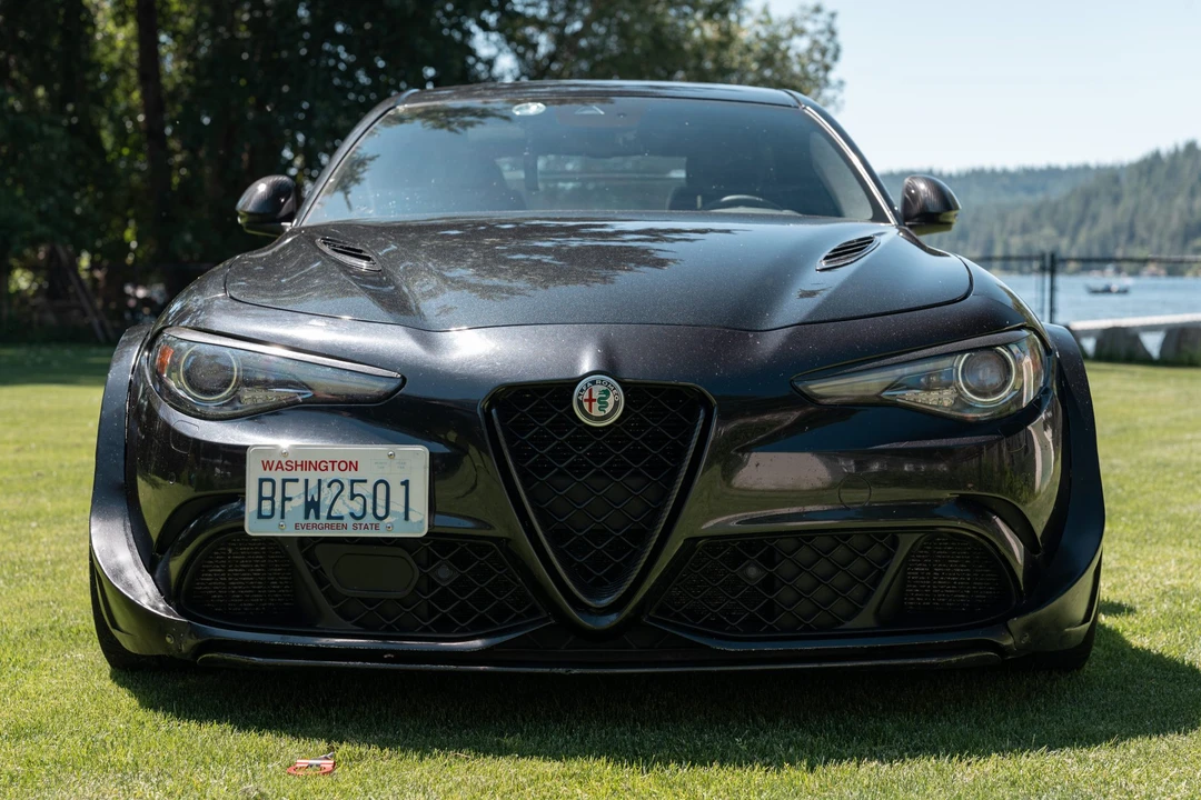 2017 Alfa Romeo Giulia Quadrifoglio - Image 20 of 31