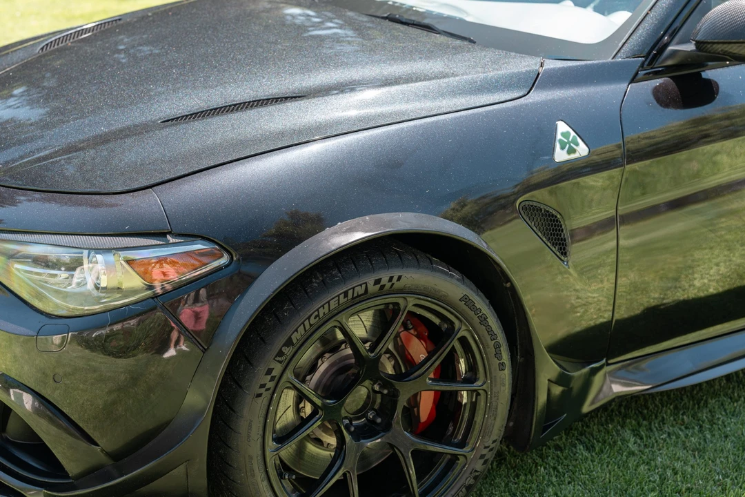 2017 Alfa Romeo Giulia Quadrifoglio - Image 21 of 31