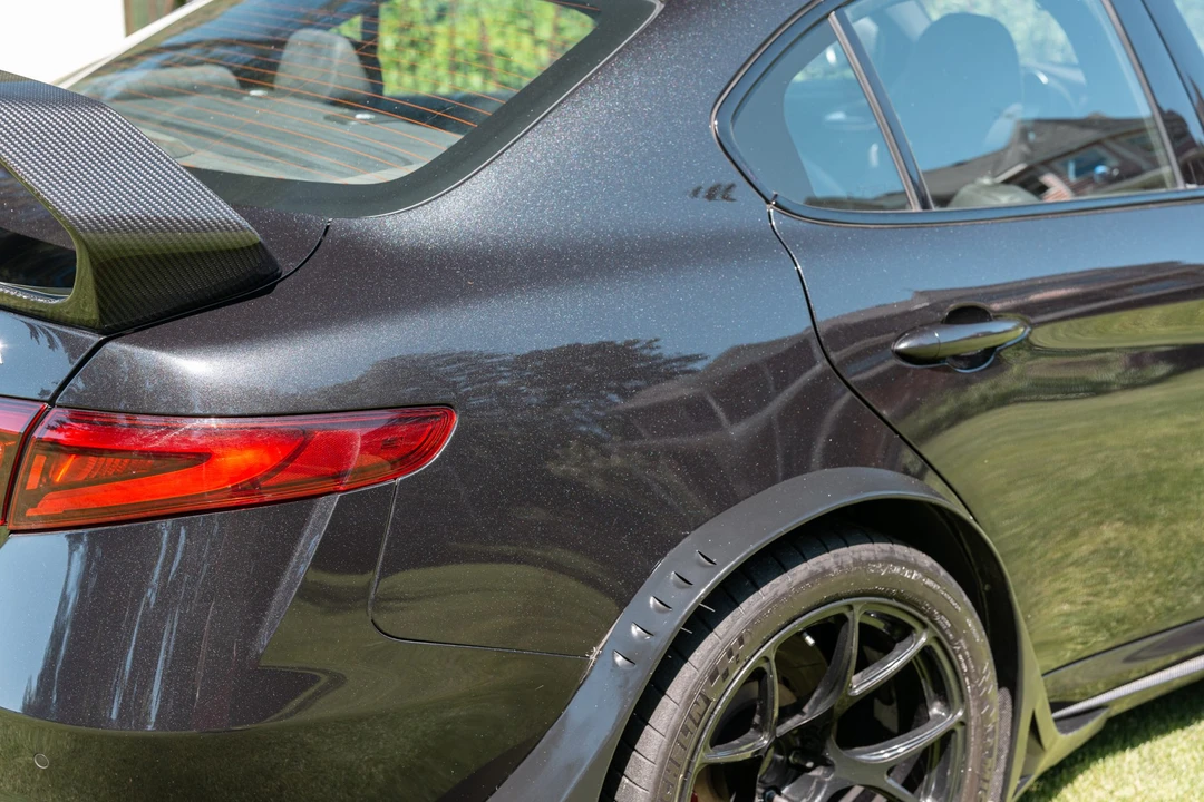 2017 Alfa Romeo Giulia Quadrifoglio - Image 23 of 31