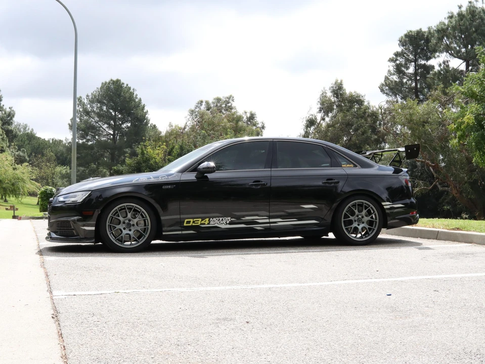 2017 Audi B9 A4 - Image 7 of 31