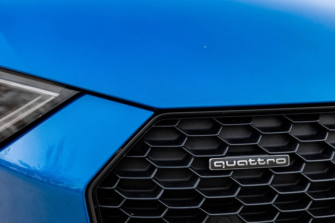 2017 Audi 4S R8 - Image 12 of 31