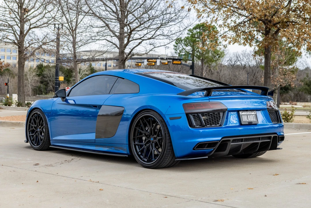 2017 Audi 4S R8 - Image 7 of 31