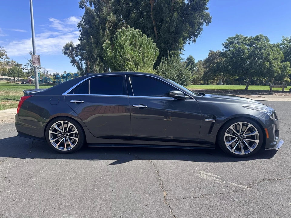 2017 Cadillac CTS-V 3rd Gen - Image 7 of 31