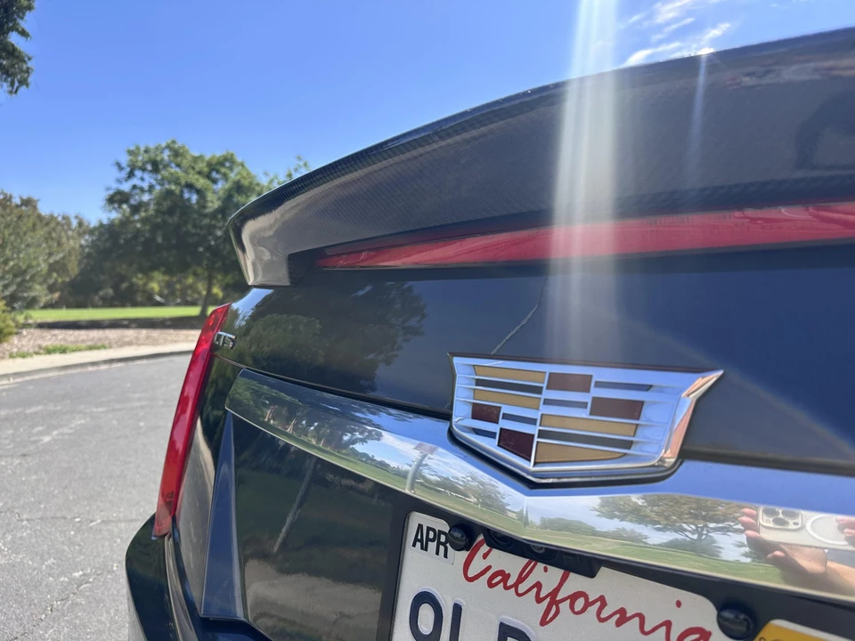 2017 Cadillac CTS-V 3rd Gen - Image 16 of 31