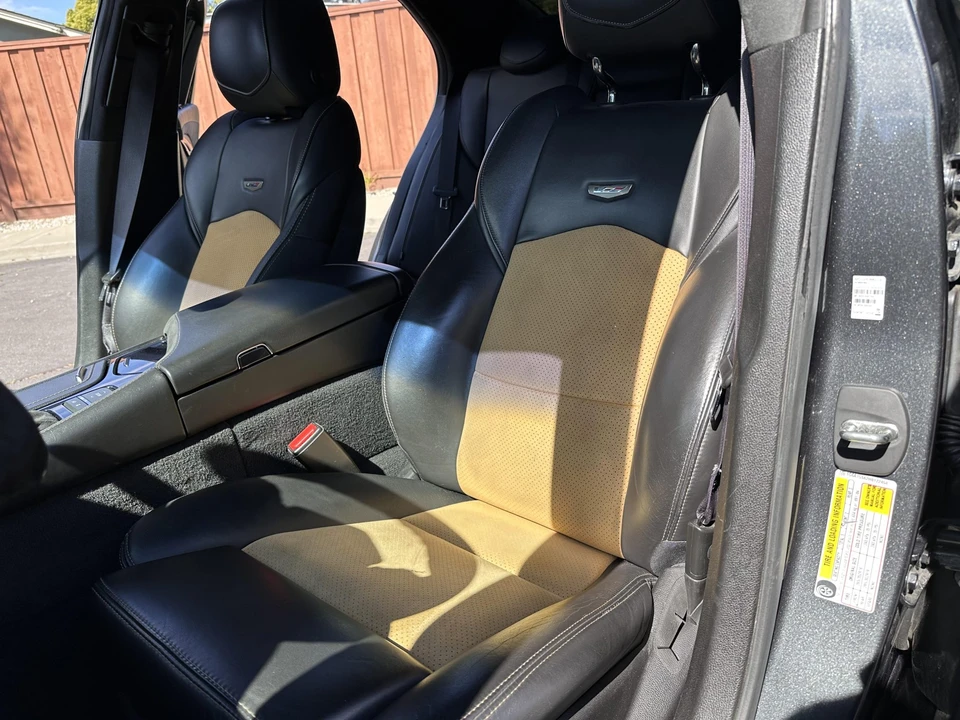 2017 Cadillac CTS-V 3rd Gen - Image 30 of 31