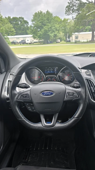 2017 Ford Focus RS 3rd Gen - Image 29 of 31