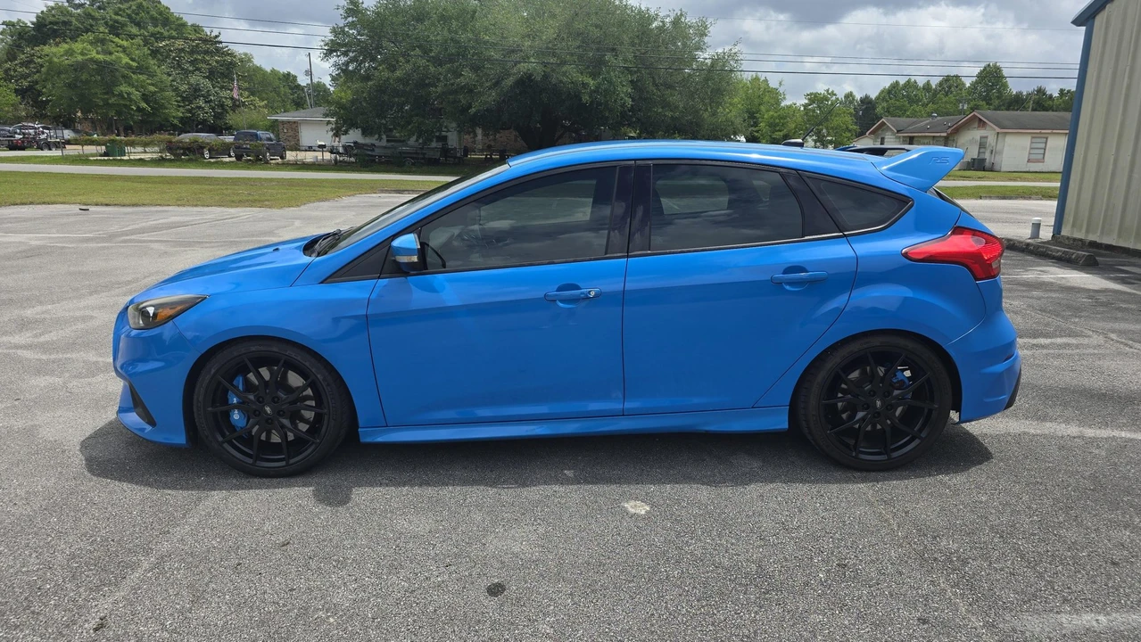 2017 Ford Focus RS 3rd Gen - Image 9 of 31
