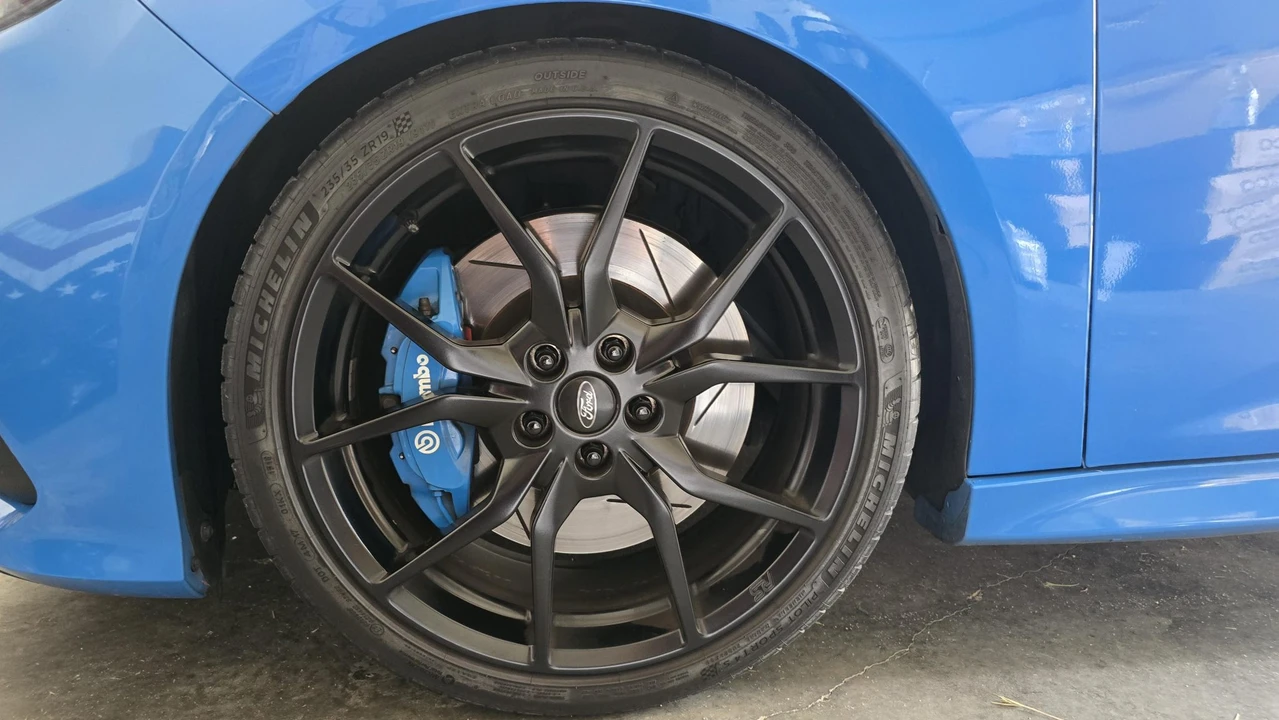 2017 Ford Focus RS 3rd Gen - Image 23 of 31