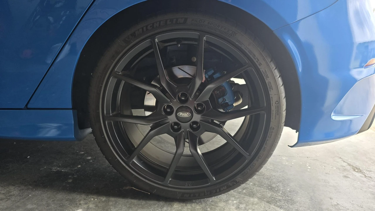 2017 Ford Focus RS 3rd Gen - Image 24 of 31