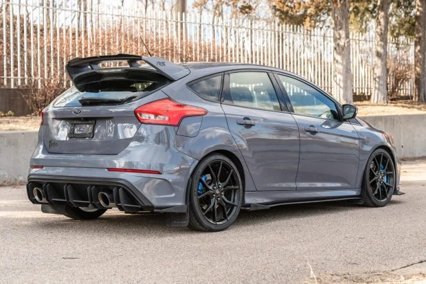 2017 Ford Focus RS 3rd Gen - Image 2 of 7