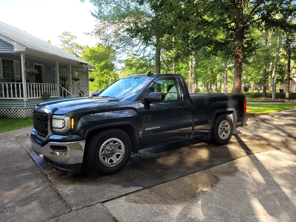 2017 GMC Sierra 4th Gen - Image 6 of 31