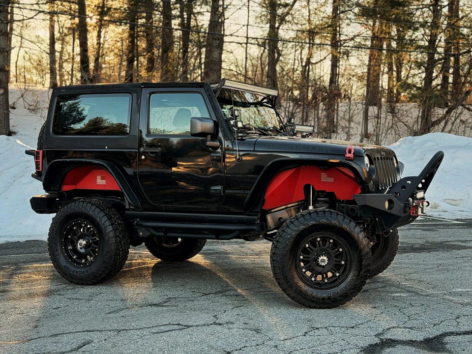 2017 Jeep JK Wrangler - Image 2 of 31