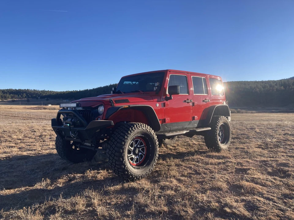 2017 Jeep JK Wrangler - Image 3 of 31