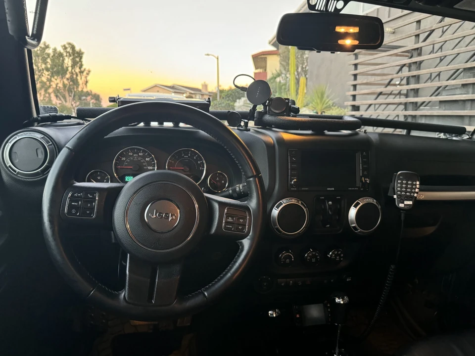 2017 Jeep JK Wrangler - Image 27 of 31