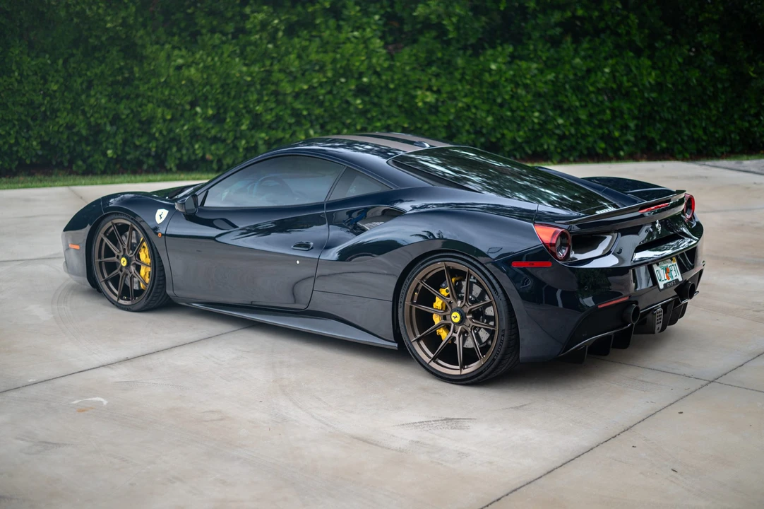 2018 Ferrari 488 GTB - Image 11 of 31
