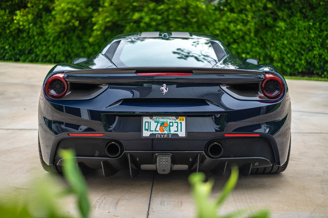 2018 Ferrari 488 GTB - Image 16 of 31